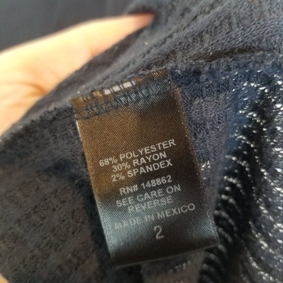 Torrid Womens 2X Navy Blue Short Sleeves Button Ti - Picture 7 of 9